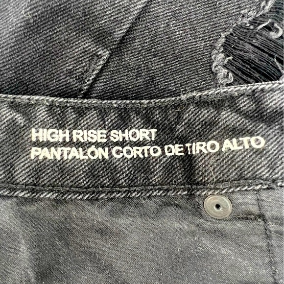 Wild Fable Black High Rise Distressed Rough Hem Shorts Size 00 Women’s - Picture 4 of 5